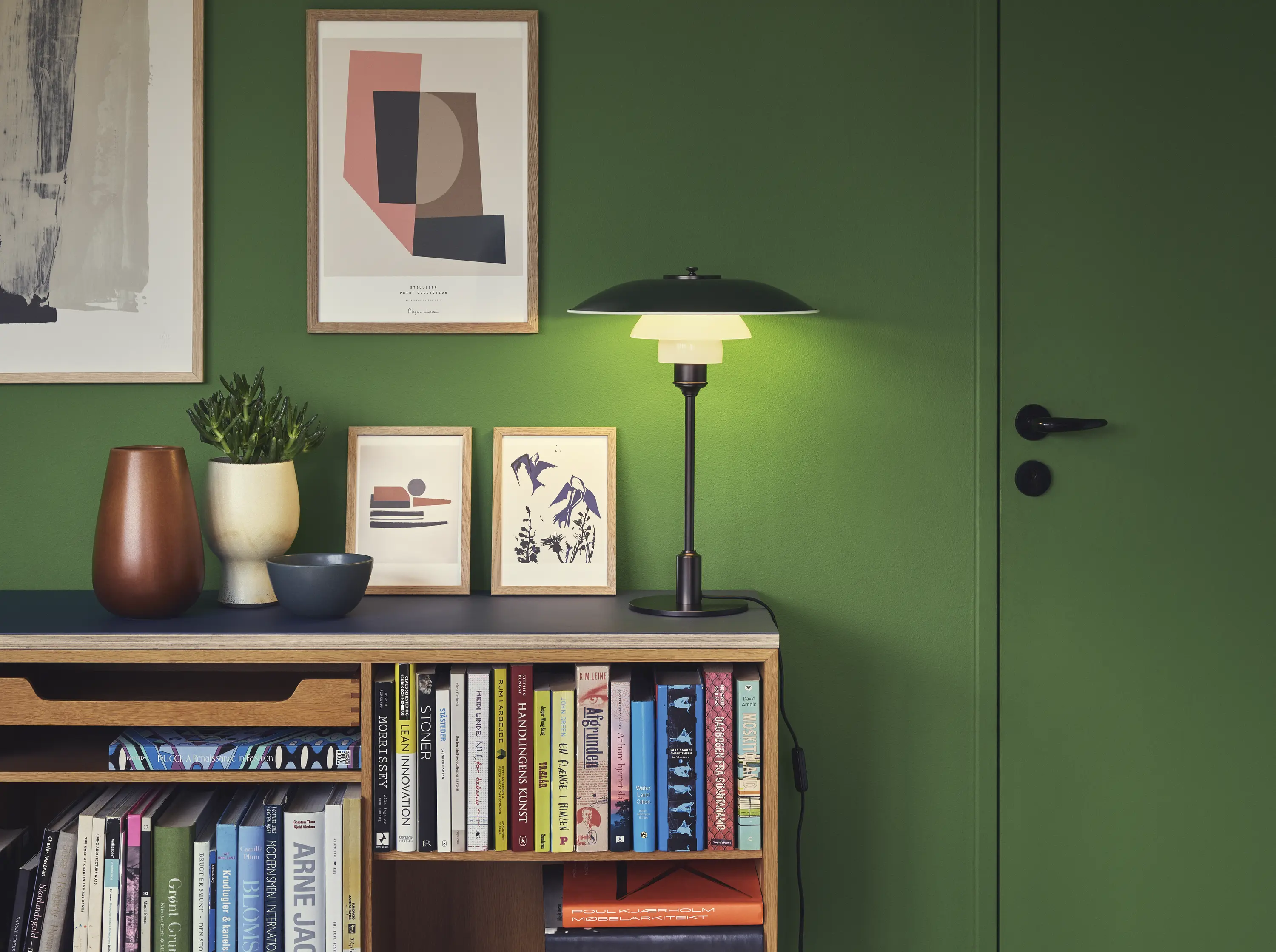 PH 3½-2½ Metal Table Lamp